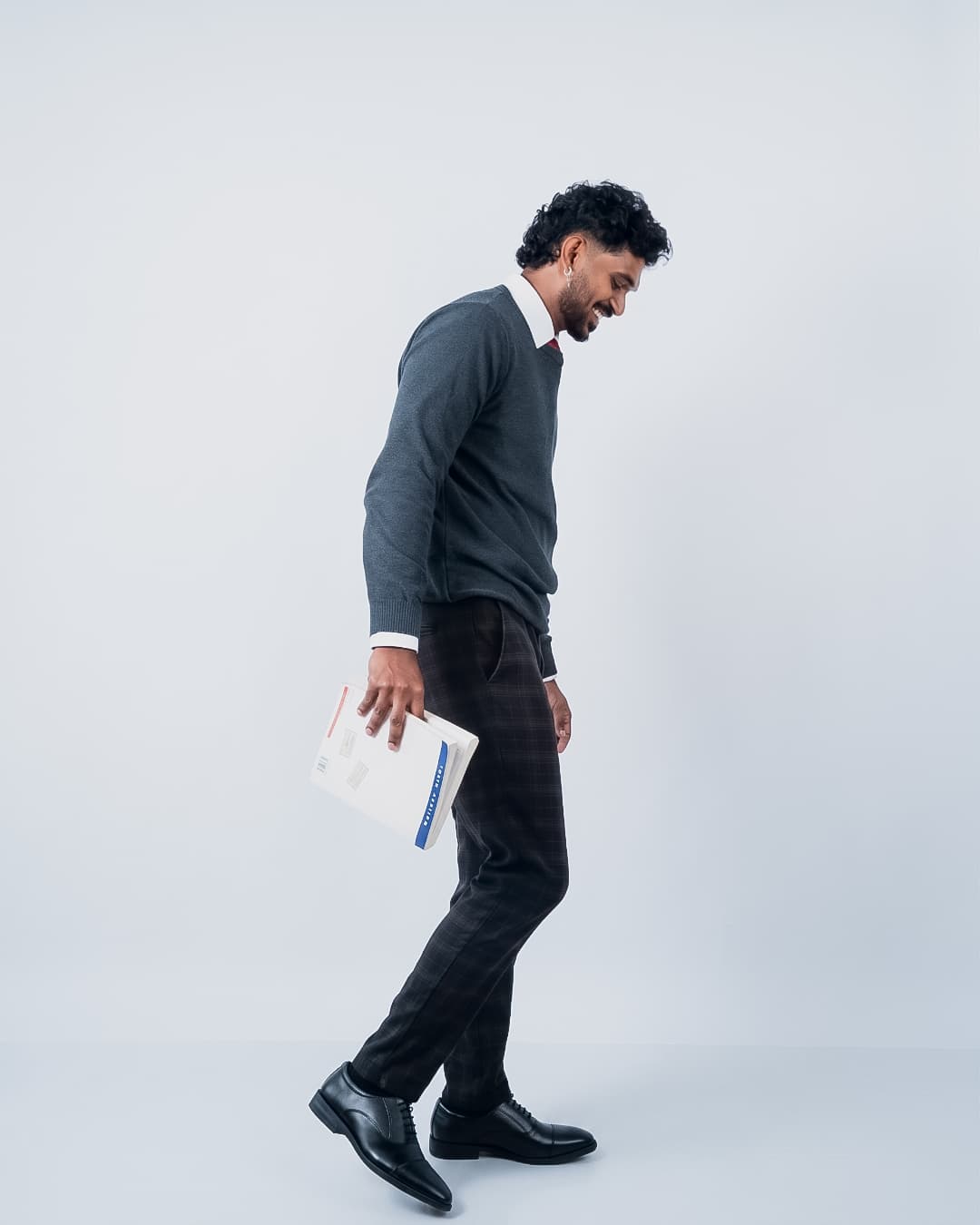 The Colombo Oxford worn with a tailored workday look